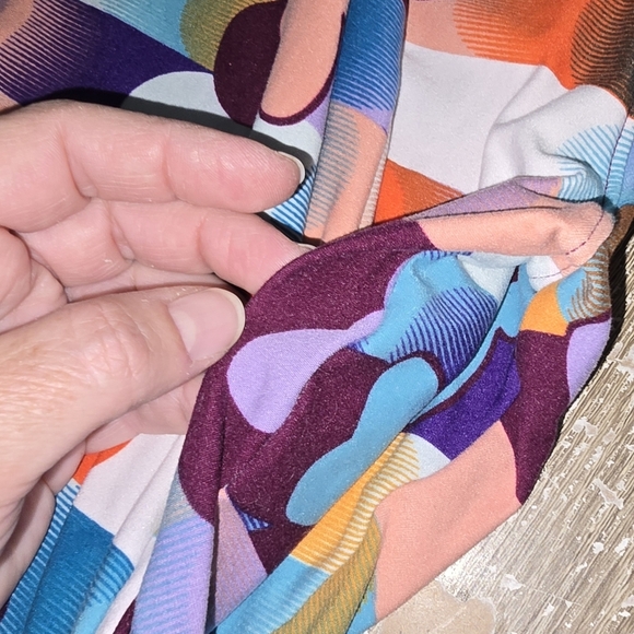 LuLaRoe Minnie Mouse Colorful Disney Leggings Unique Print Tall & Curvy TC2 - Picture 6 of 6